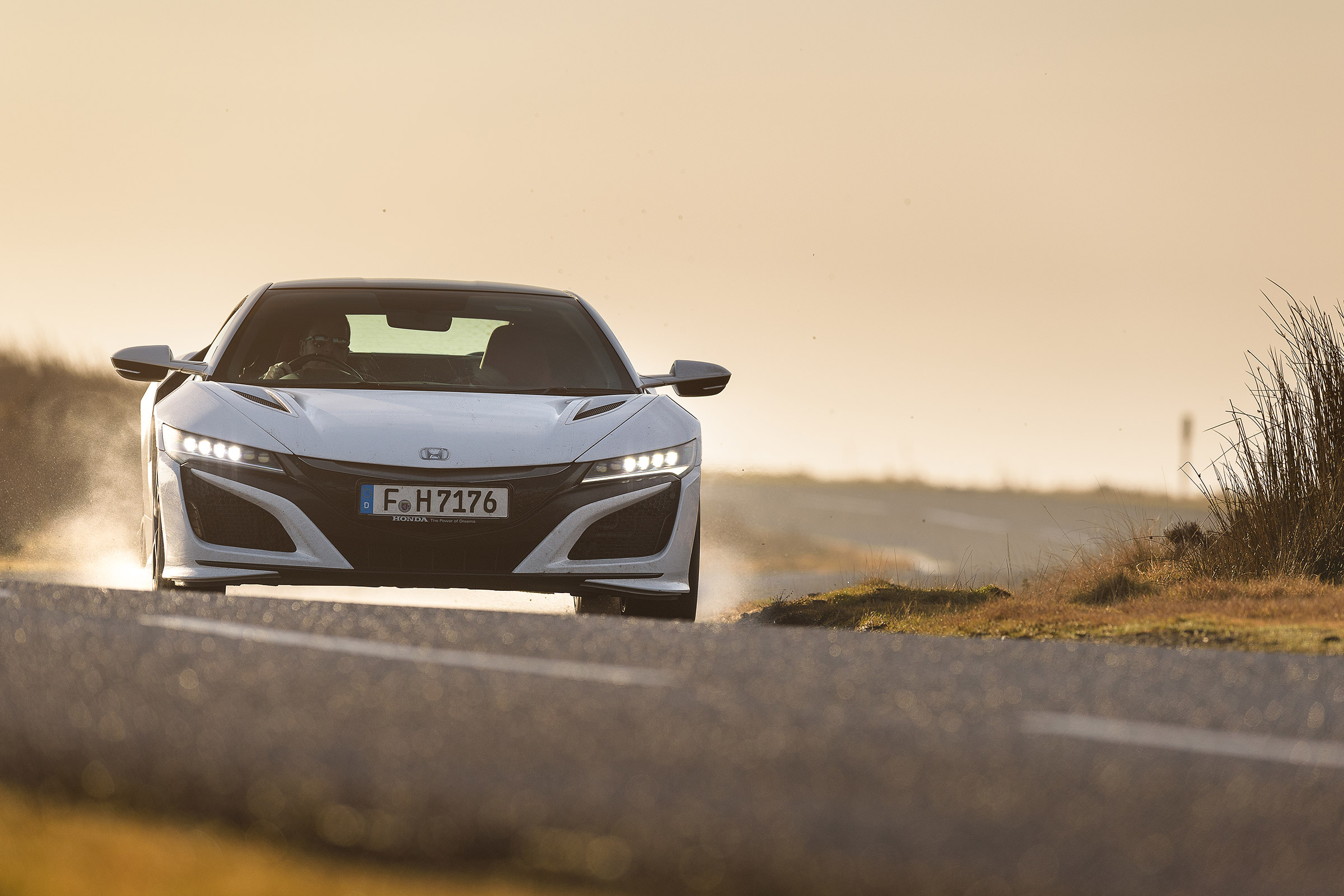 Honda NSX - front