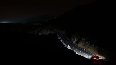 Audi R8 LMX night drive - road