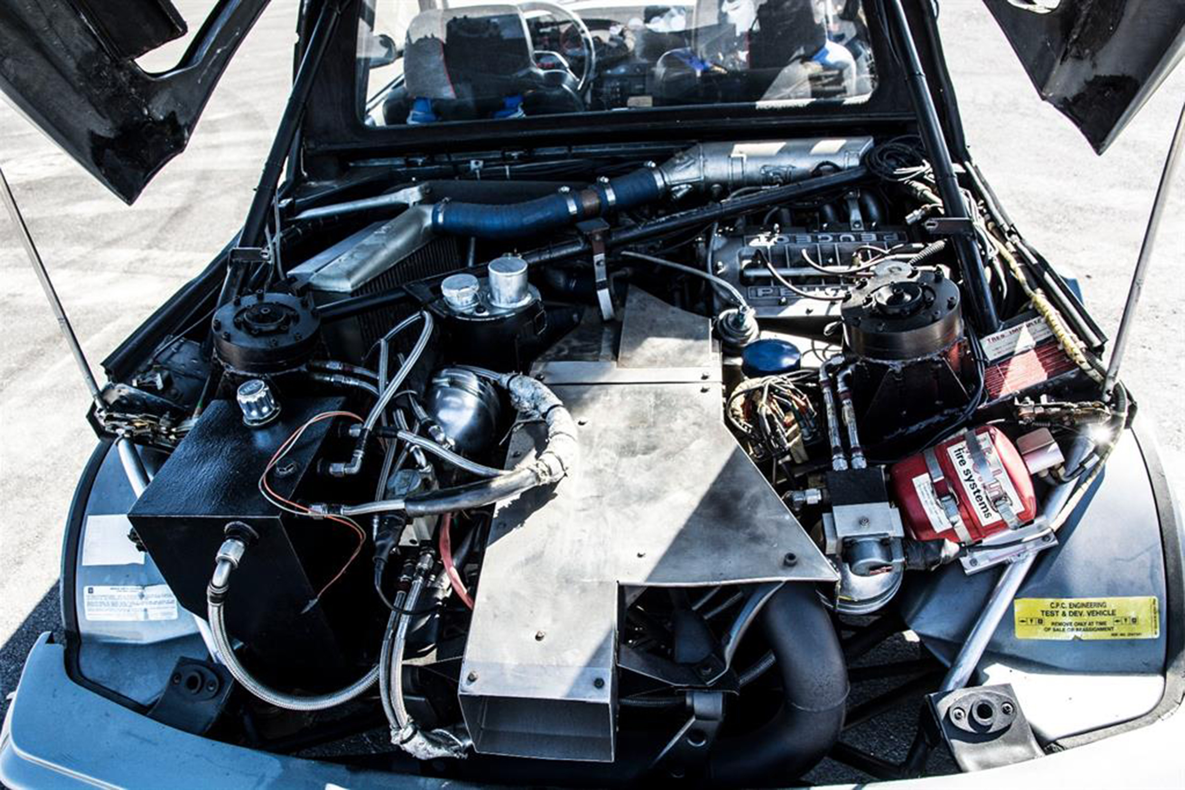 Peugeot 205 T16 PTS Clubman – engine