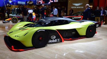 Aston Martin Valkyrie AMR Pro – side
