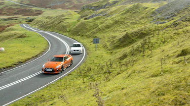 GT-R vs Quattro - GT-R