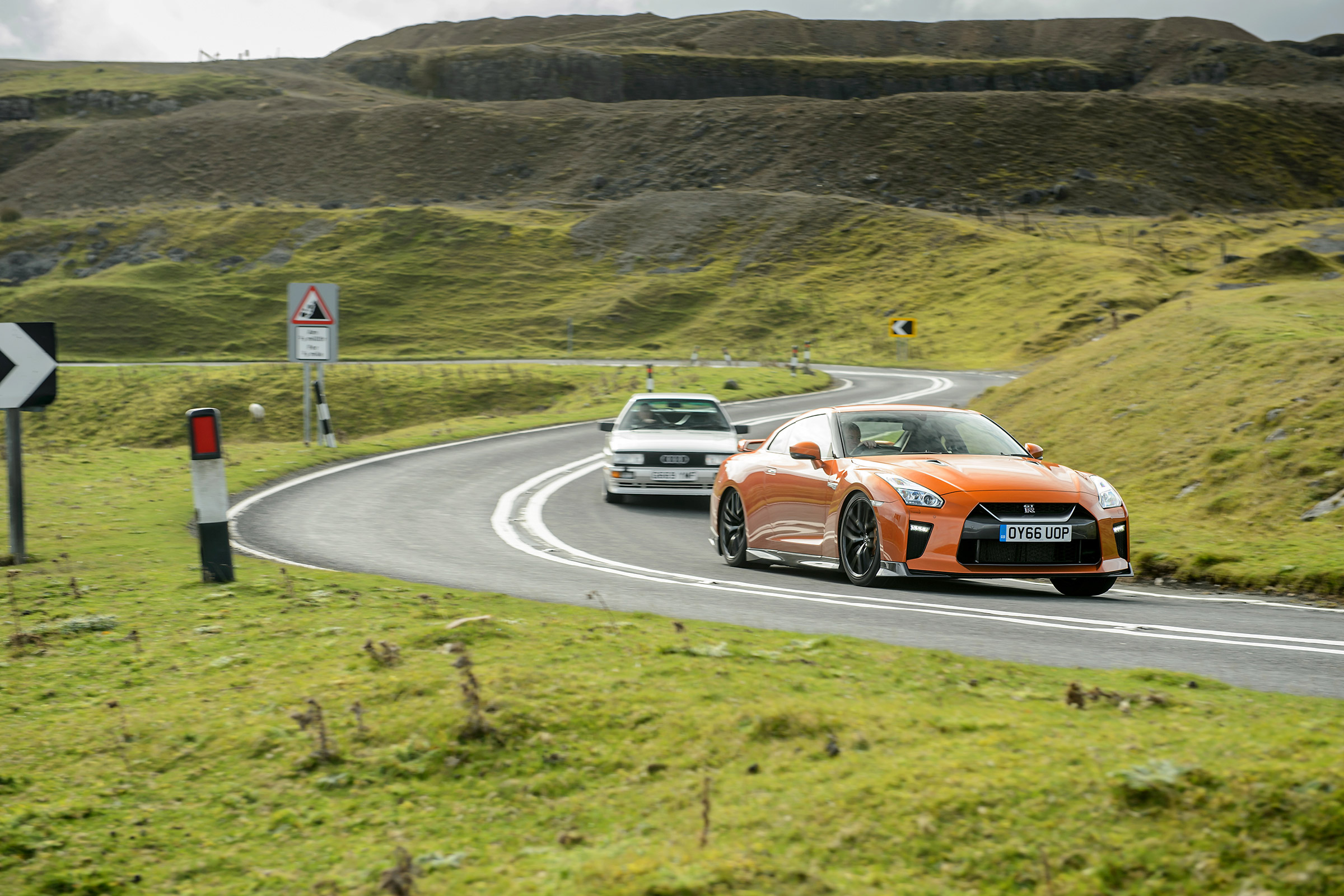 GT-R vs Quattro - quattro