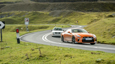 GT-R vs Quattro - quattro