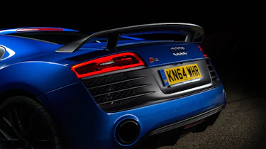 Audi R8 LMX night drive - exhaust