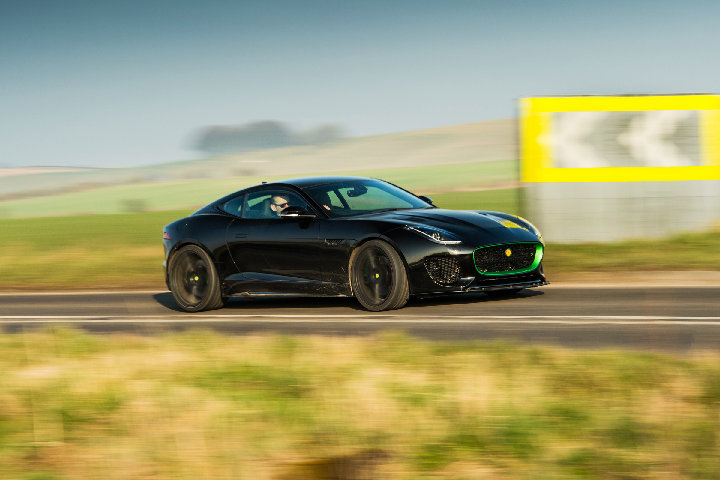 Lister Thunder – side