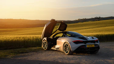 McLaren 720S in Italy - rear quarter