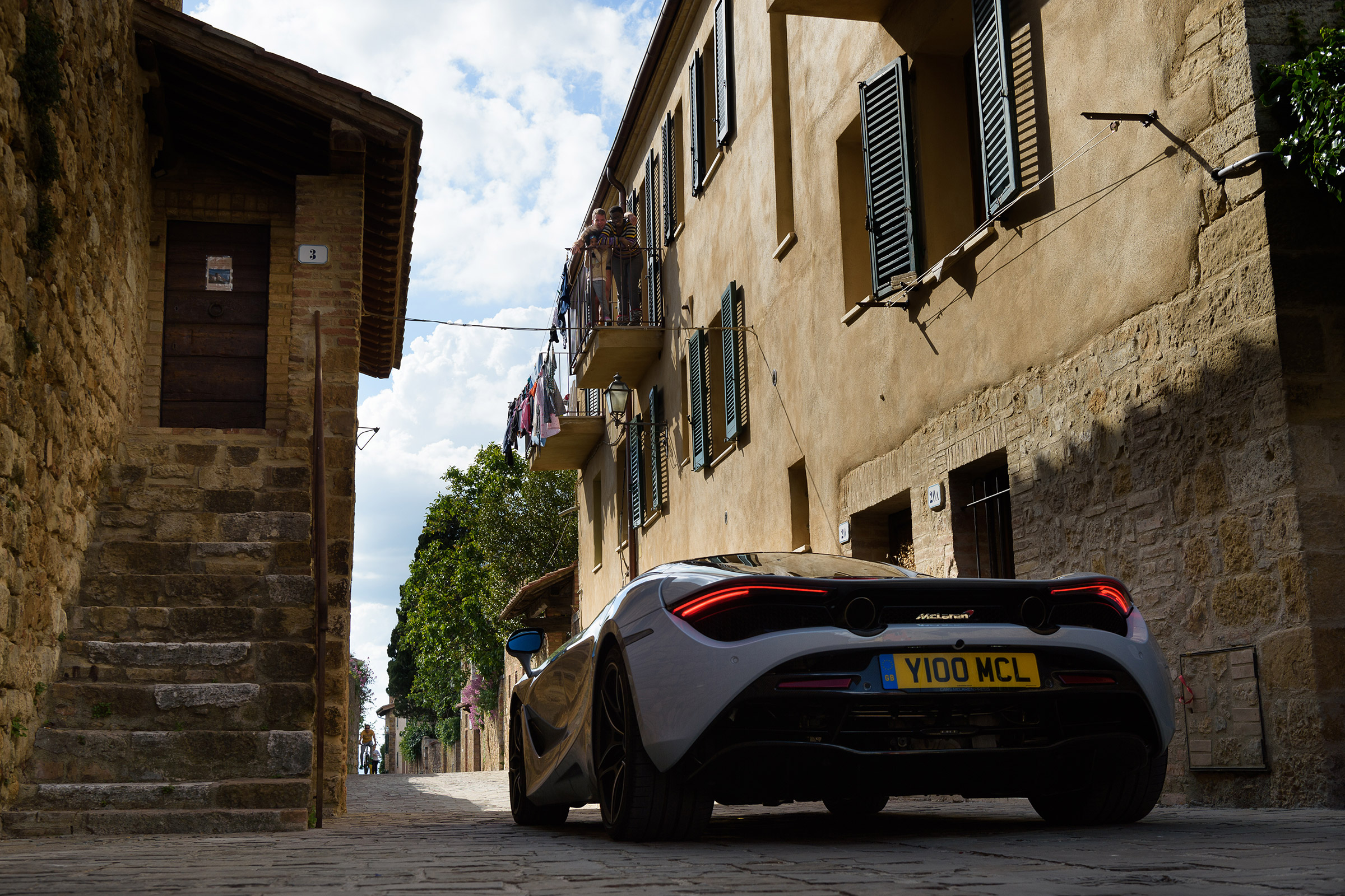 McLaren 720S in Italy - rear