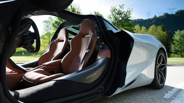 McLaren 720S in Italy - interior