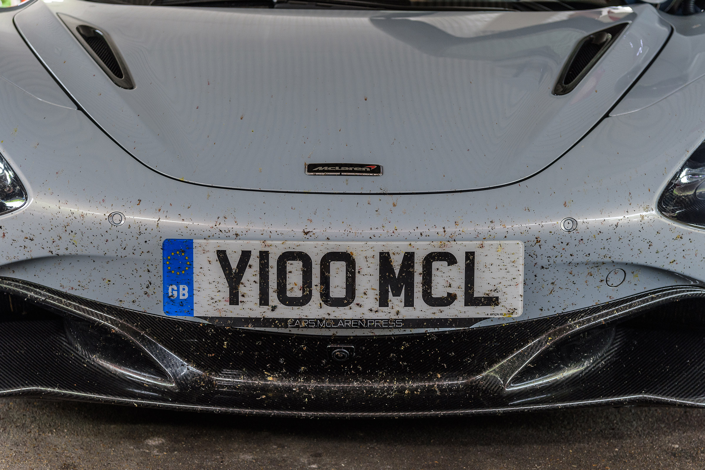 McLaren 720S in Italy - nose