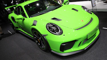Porsche 911 GT3 RS – front quarter