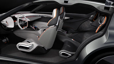 Pininfarina HK GT - cabin side