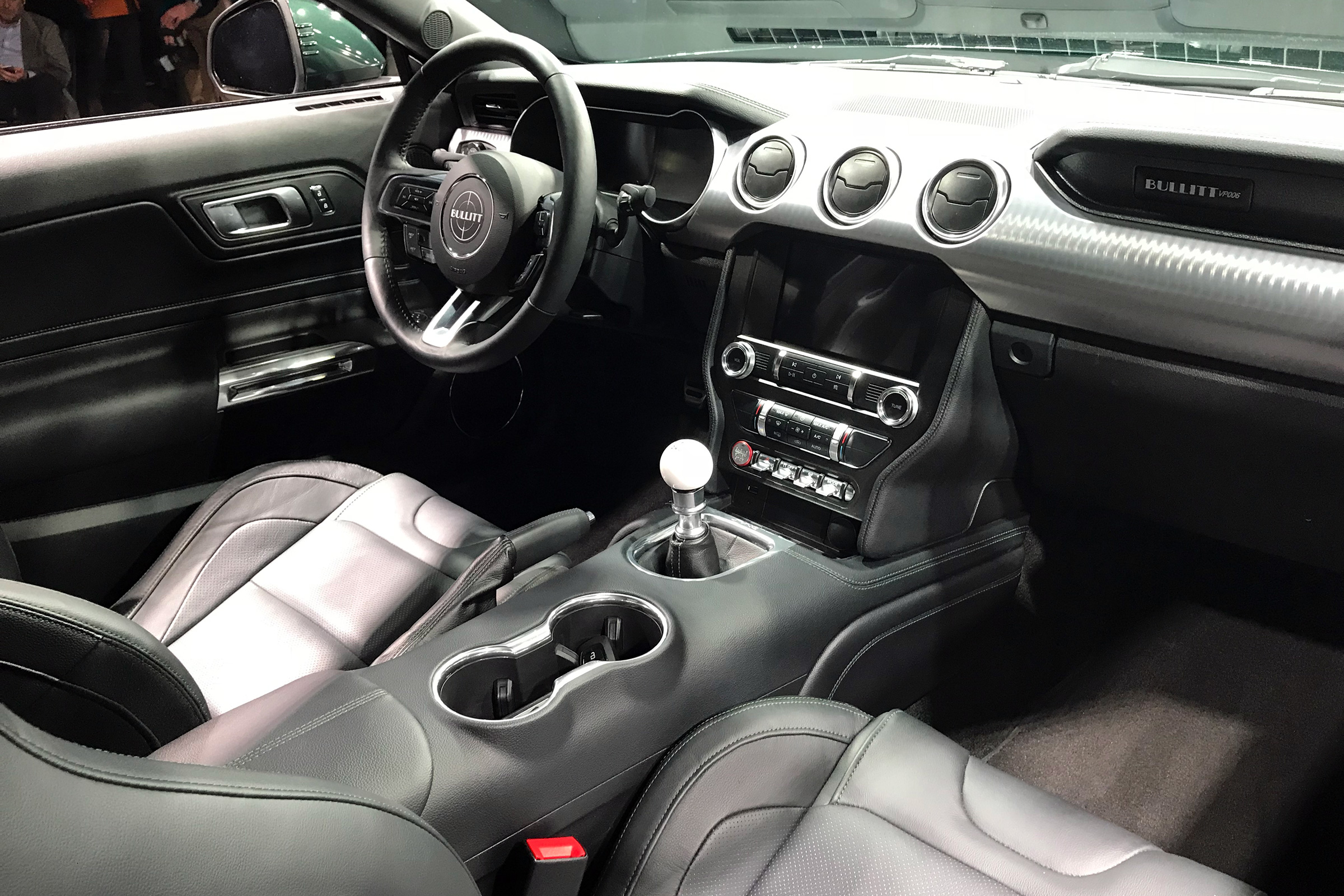 Ford Mustang Bullitt – interior