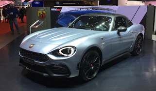 Abarth 124 Spider GT – front quarter
