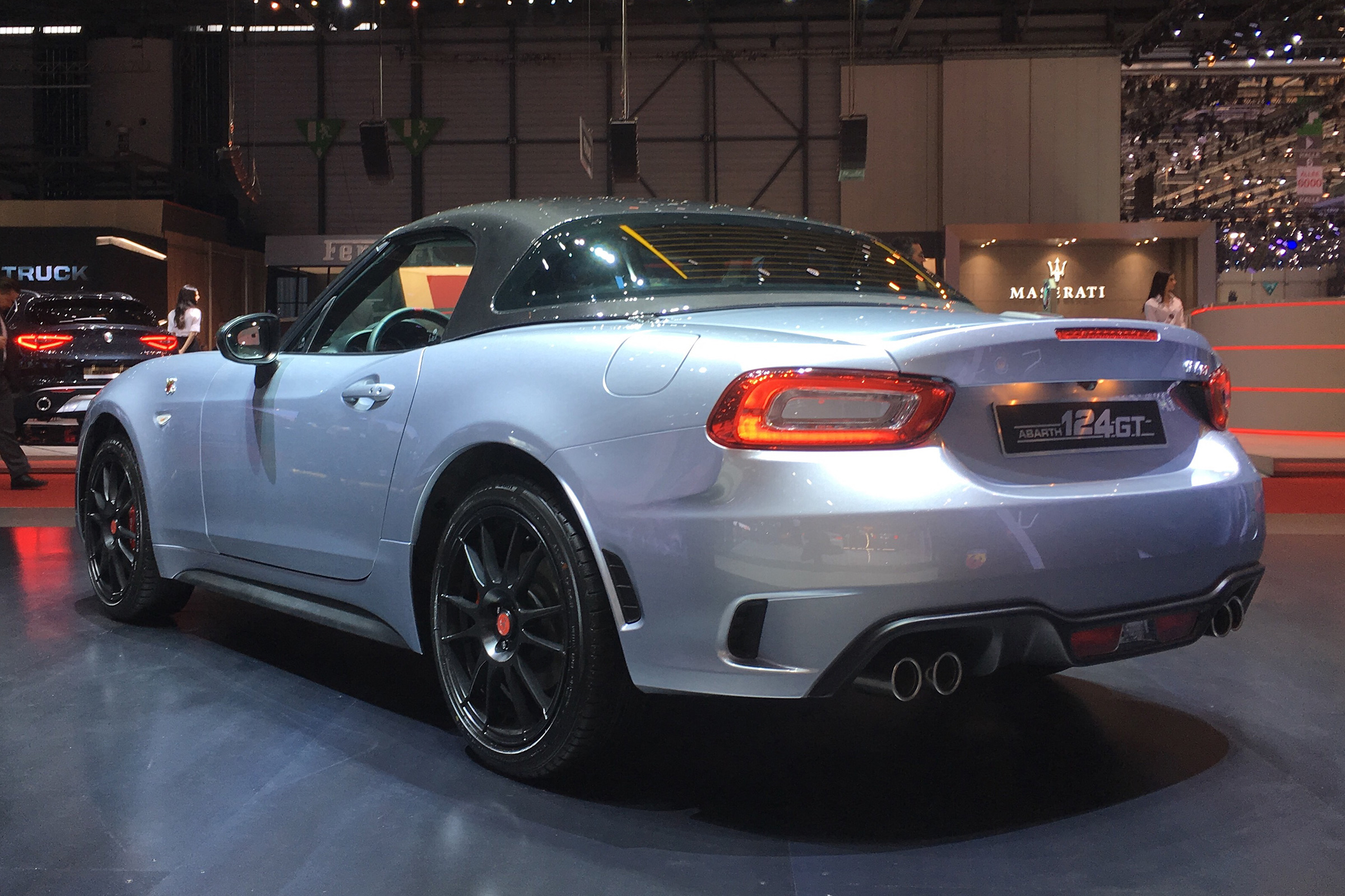 Abarth 124 Spider GT – rear quarter