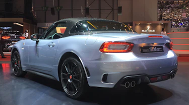 Abarth 124 Spider GT – rear quarter