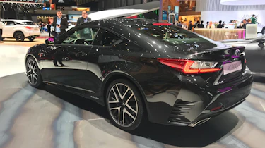 Lexus RC300h F Sport Black Edition – rear quarter