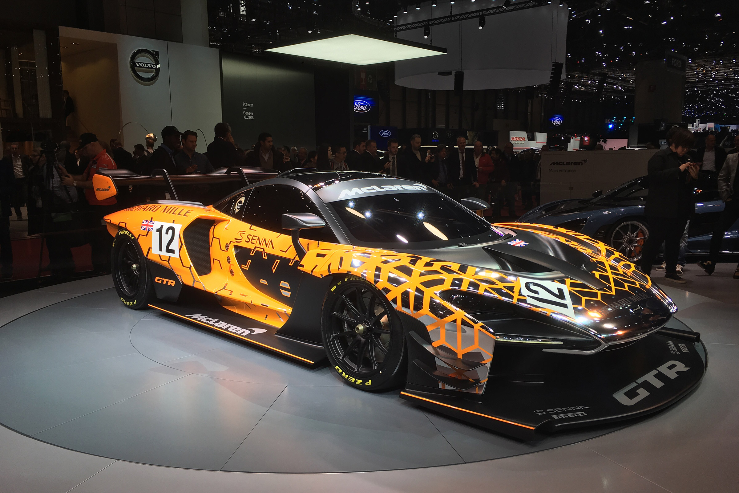 McLaren Senna GTR Live - front