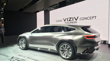 Subaru Viziv Tourer live