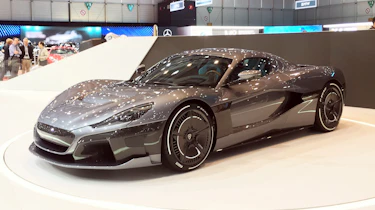 Rimac C_Two - front show