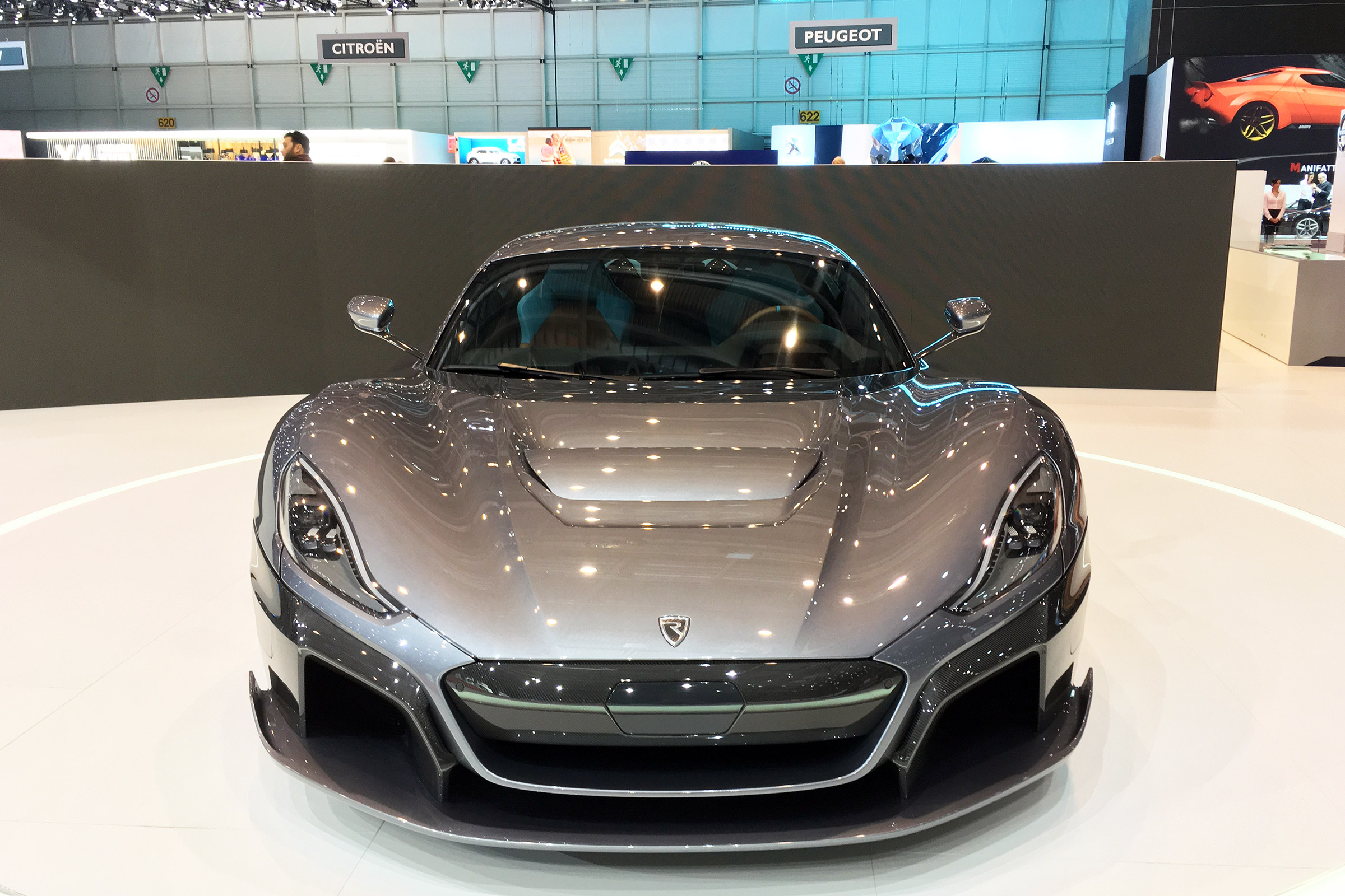 Rimac C_Two - nose show