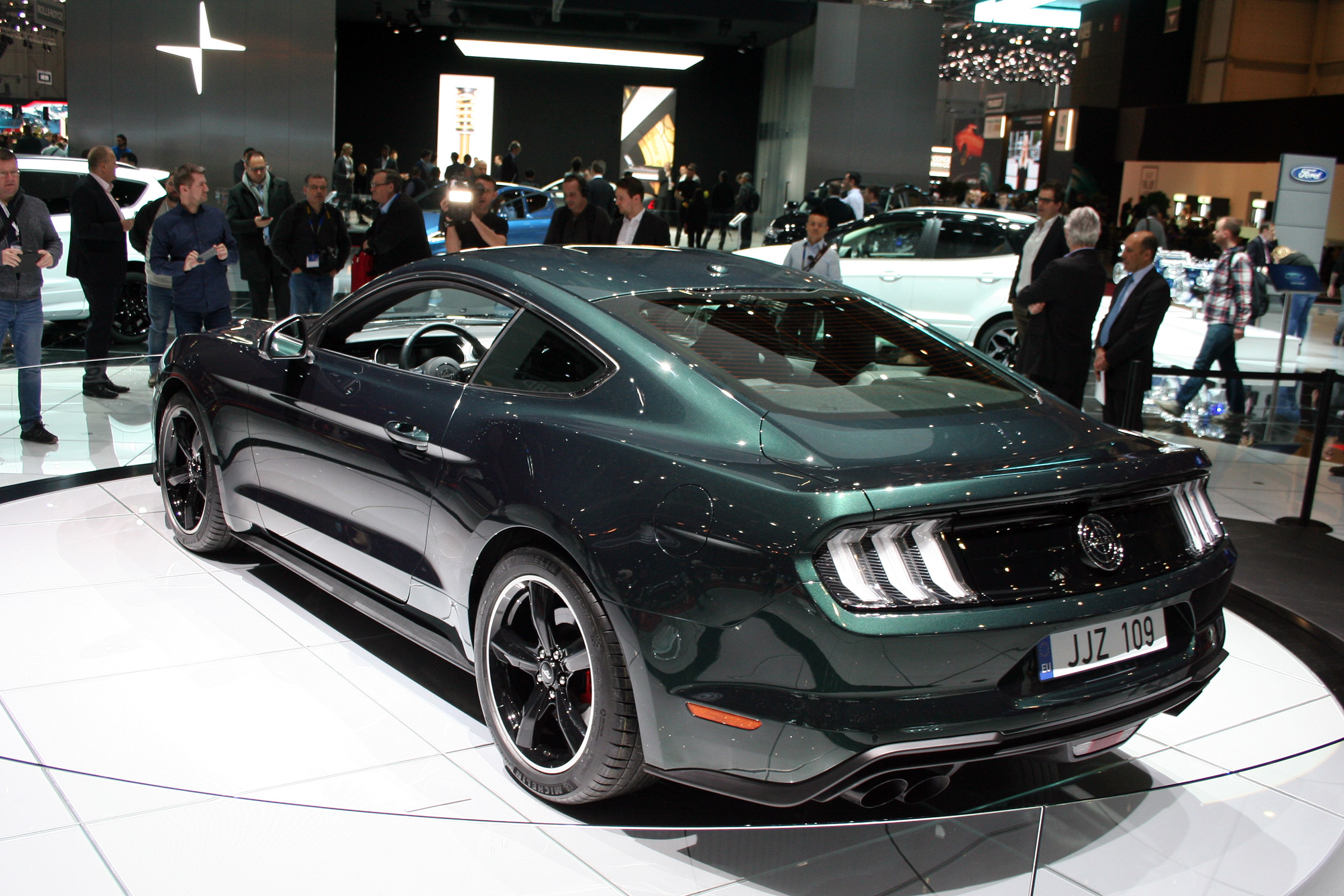 Ford Mustang Bullitt – rear quarter