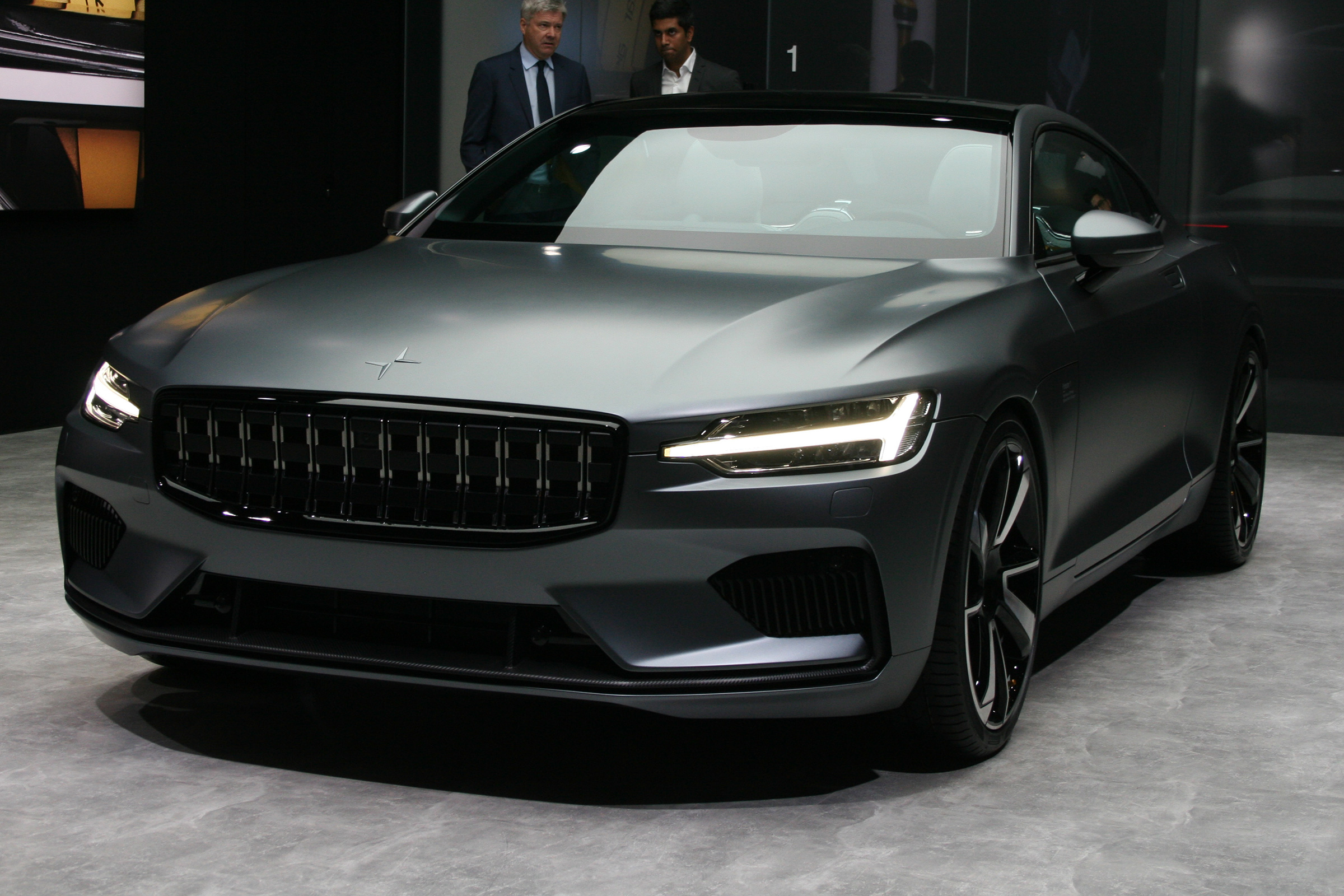 Polestar 1 – front quarter