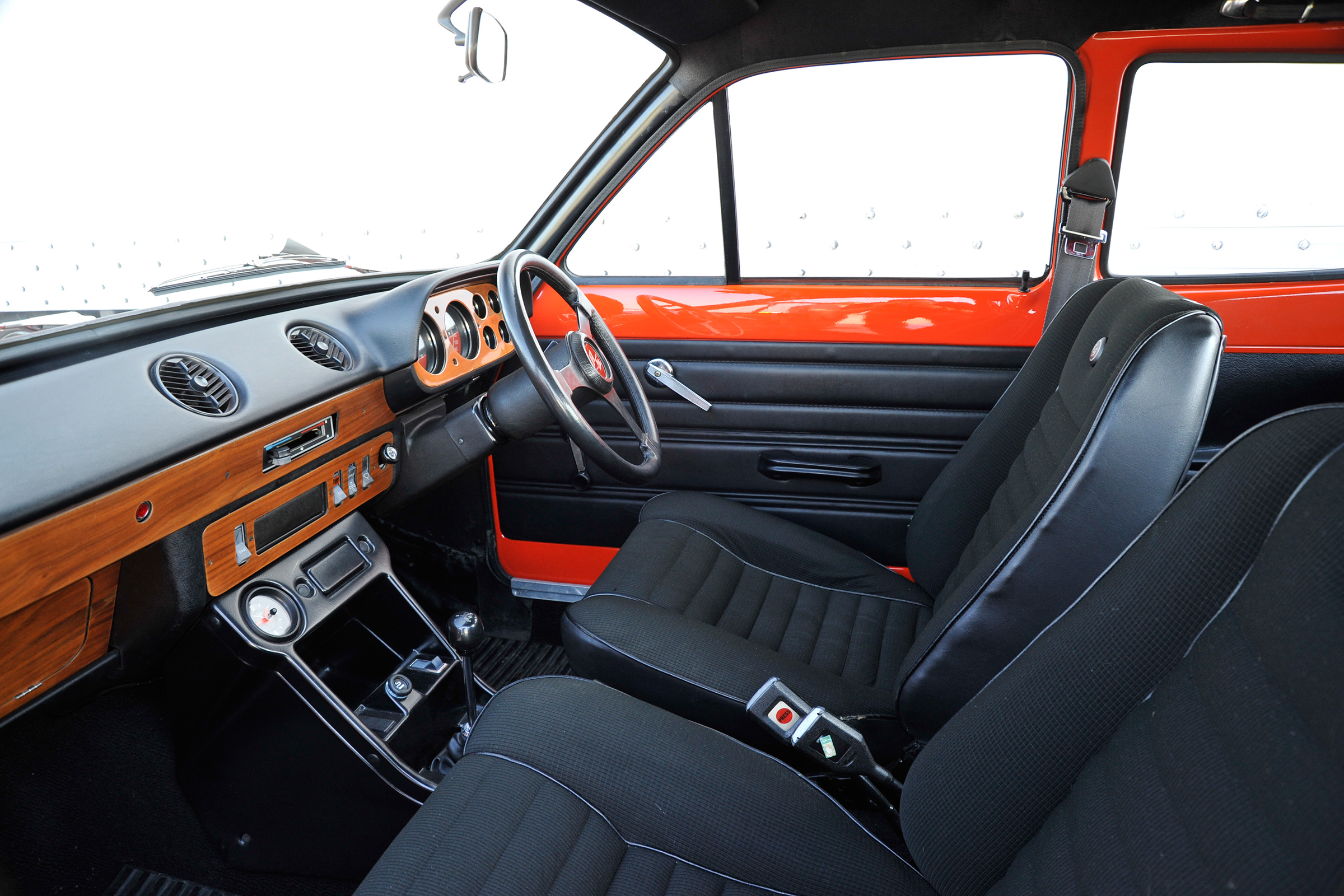 Ford Escort Mexico – cabin