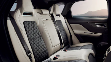 Jaguar F-Pace SVR - rear bench