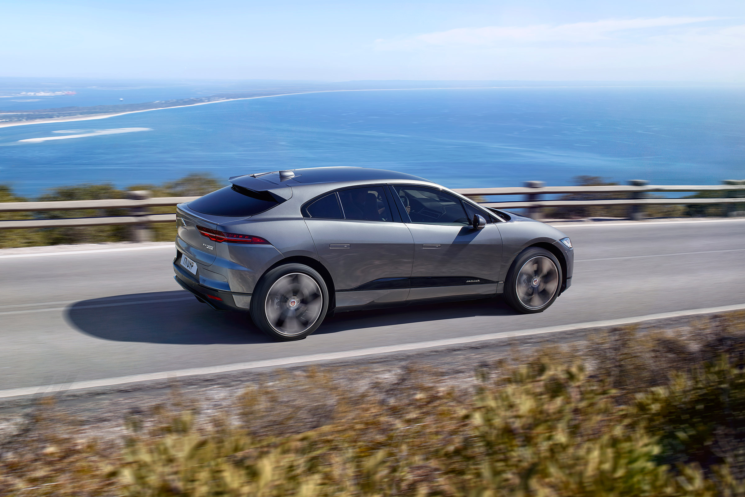 Jaguar i-Pace - raer