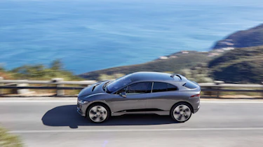 Jaguar i-Pace - side