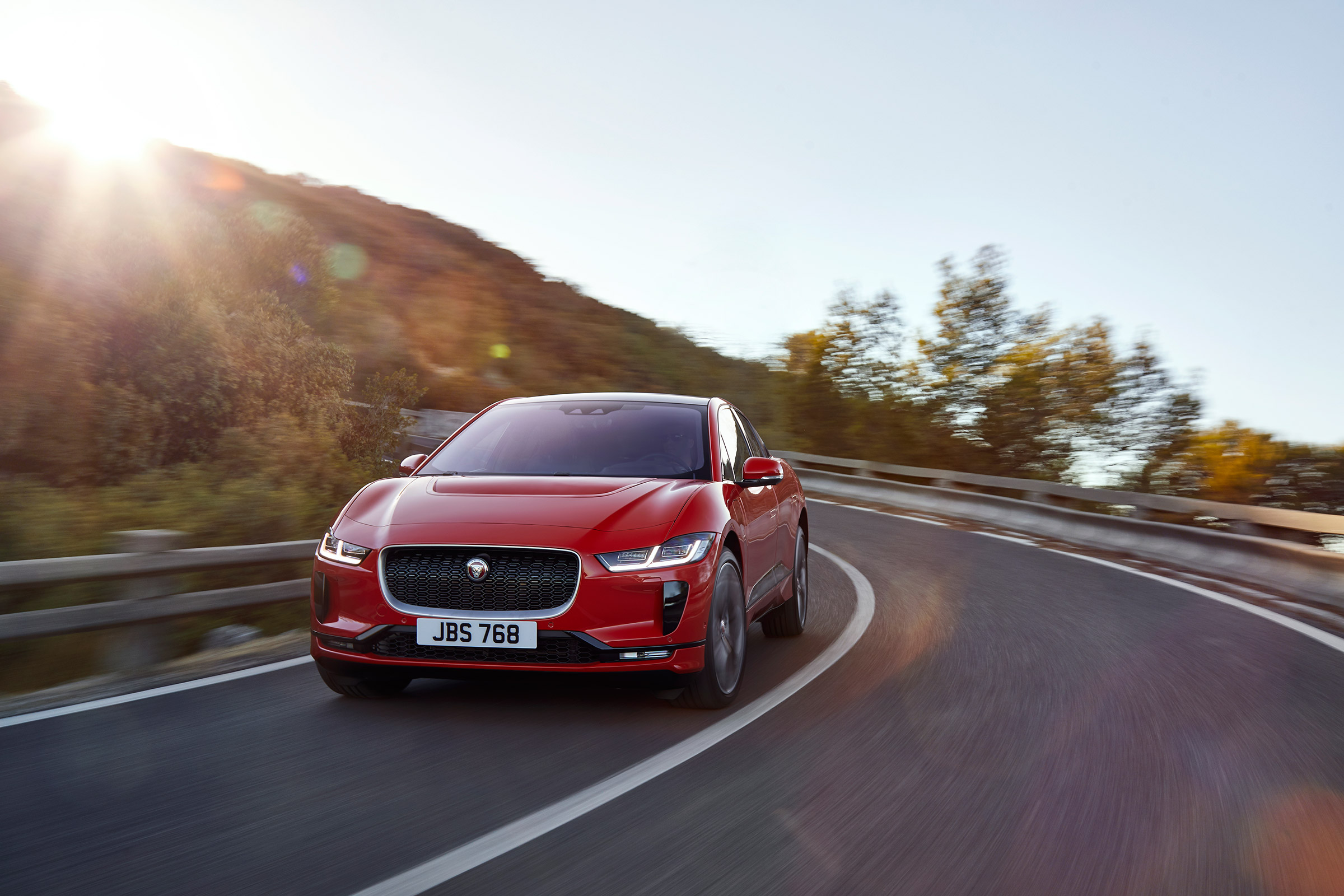 Jaguar i-Pace - front