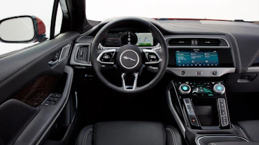 Jaguar i-Pace - dash