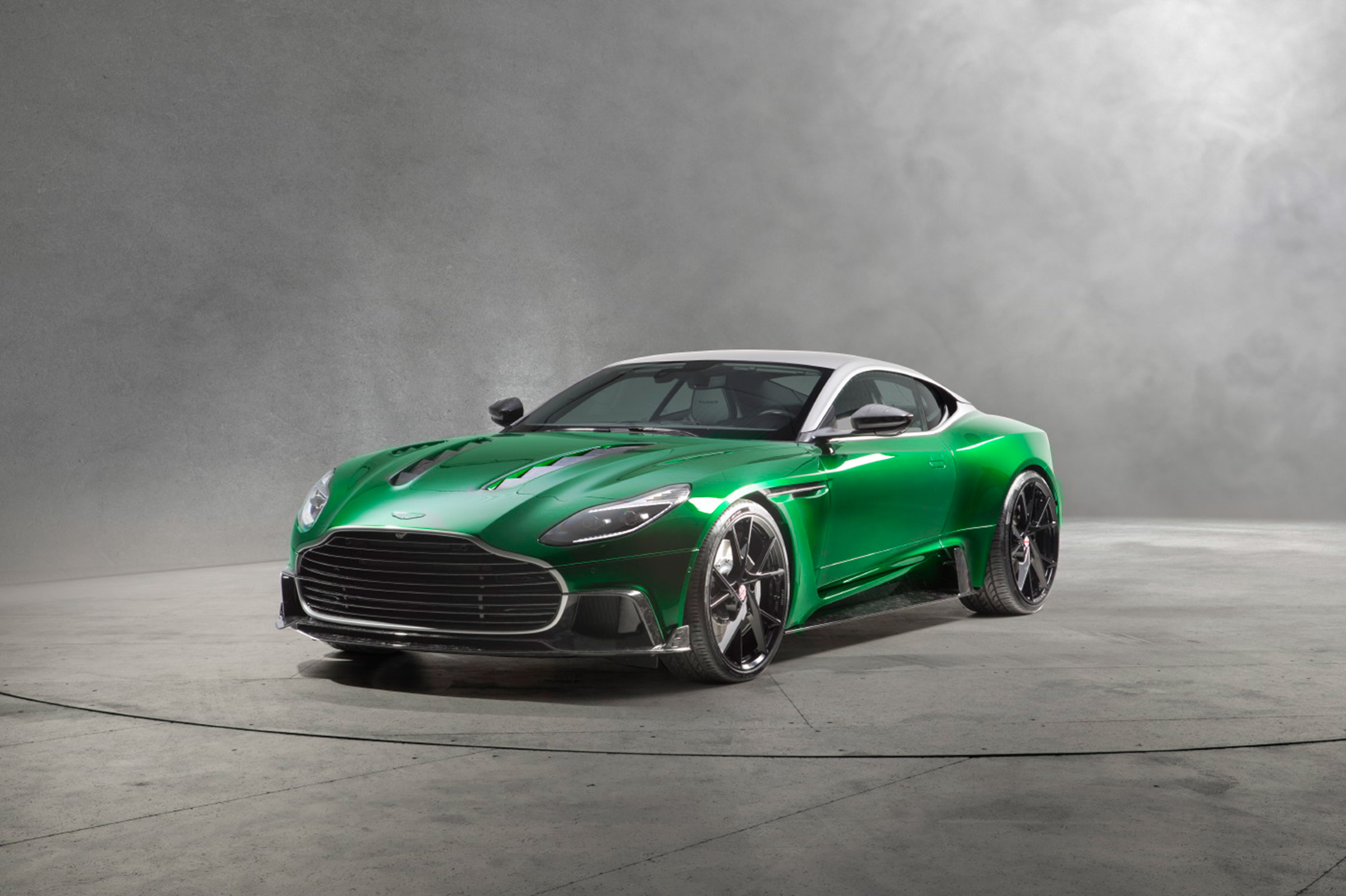 Mansory 2018 - DB11 front