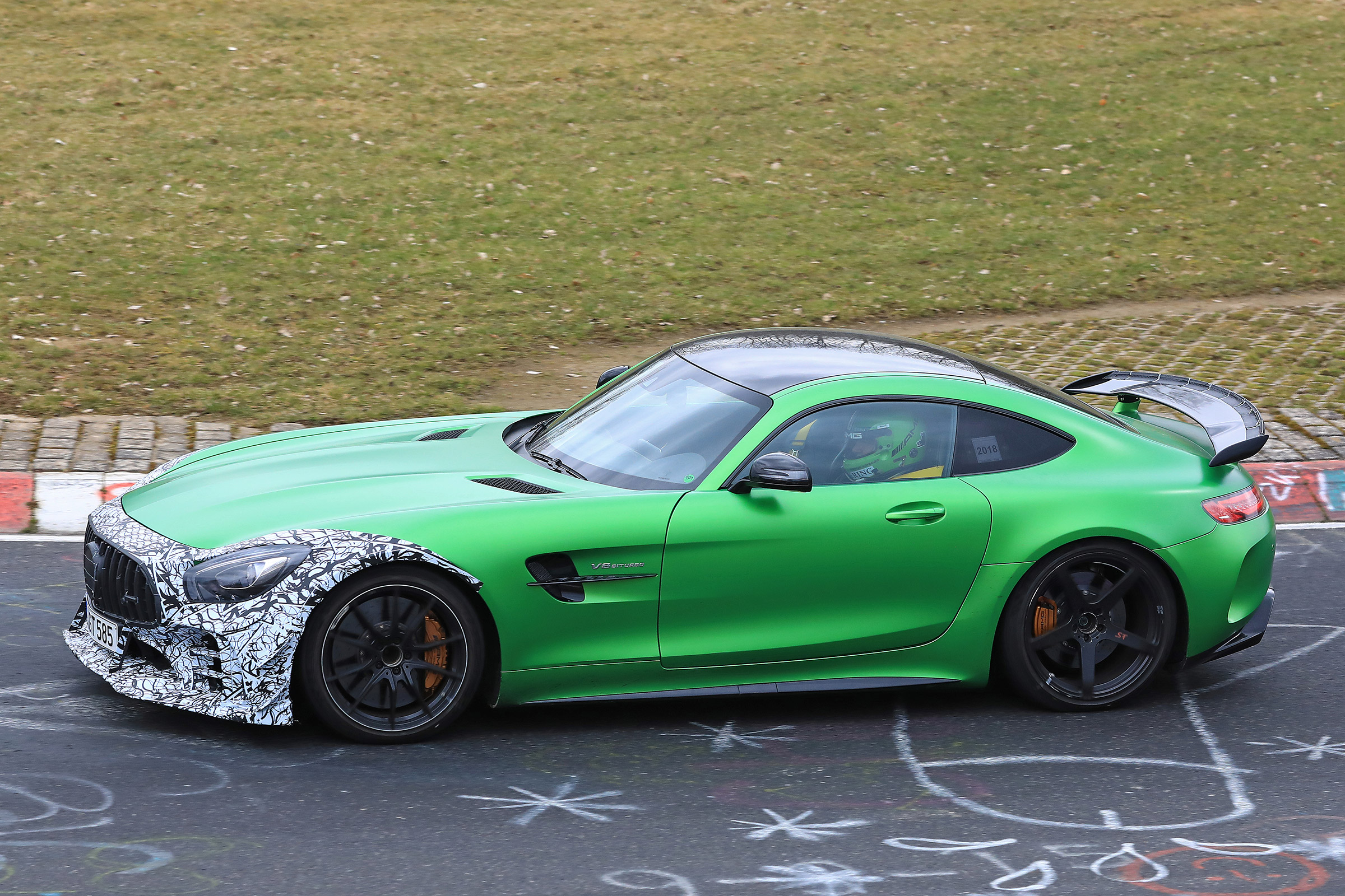 Mercedes-AMG GT R spy 2018 - side