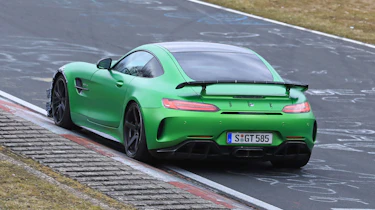 Mercedes-AMG GT R spy 2018 - rear quarter