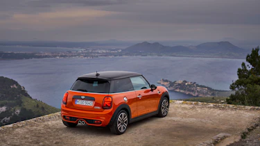 2018 Mini Cooper S hatch - rear