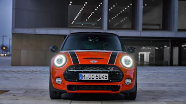 2018 Mini Cooper S hatch - static front