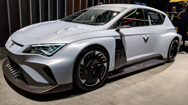 Cupra e-Racer - front quarter