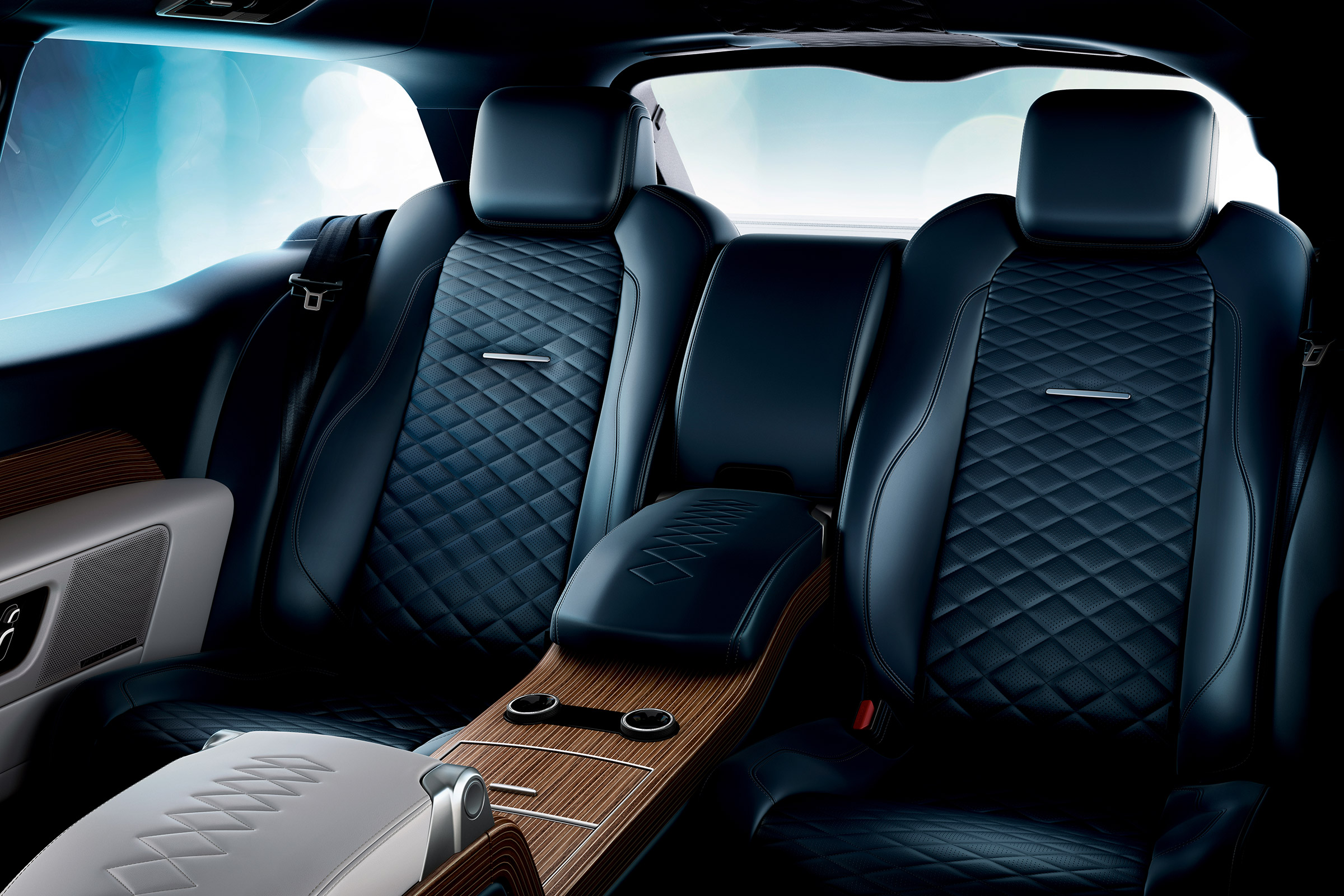 Range Rover Coupe SV - interior blue