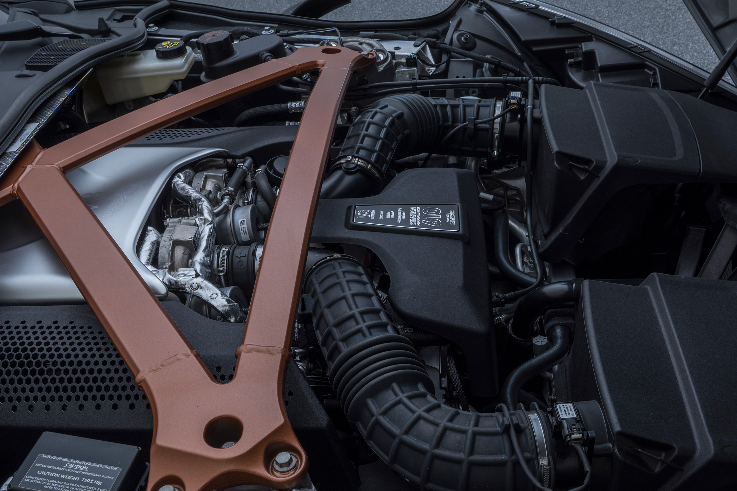 Startech Aston Martin DB11 – engine bay