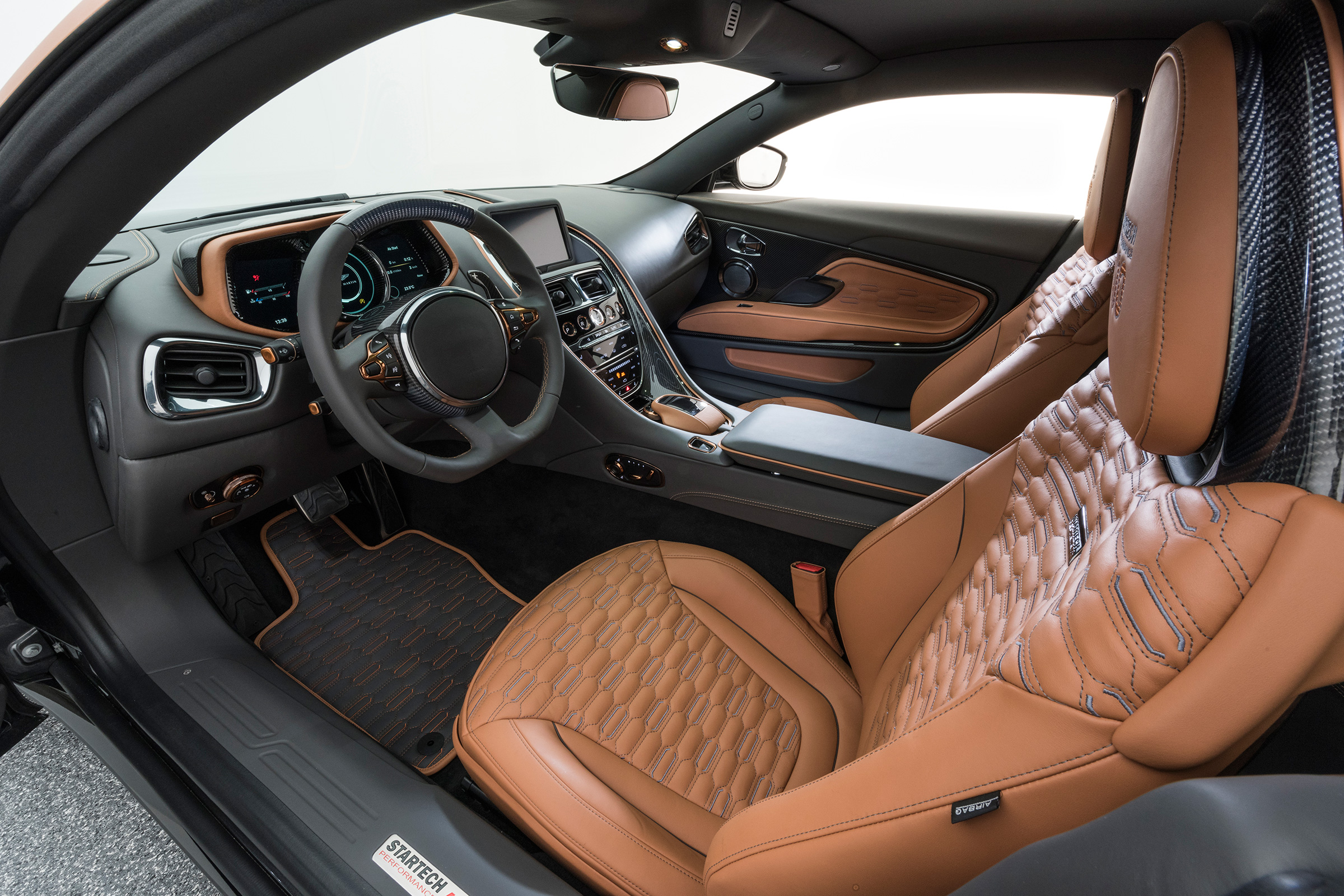 Startech Aston Martin DB11 – interior