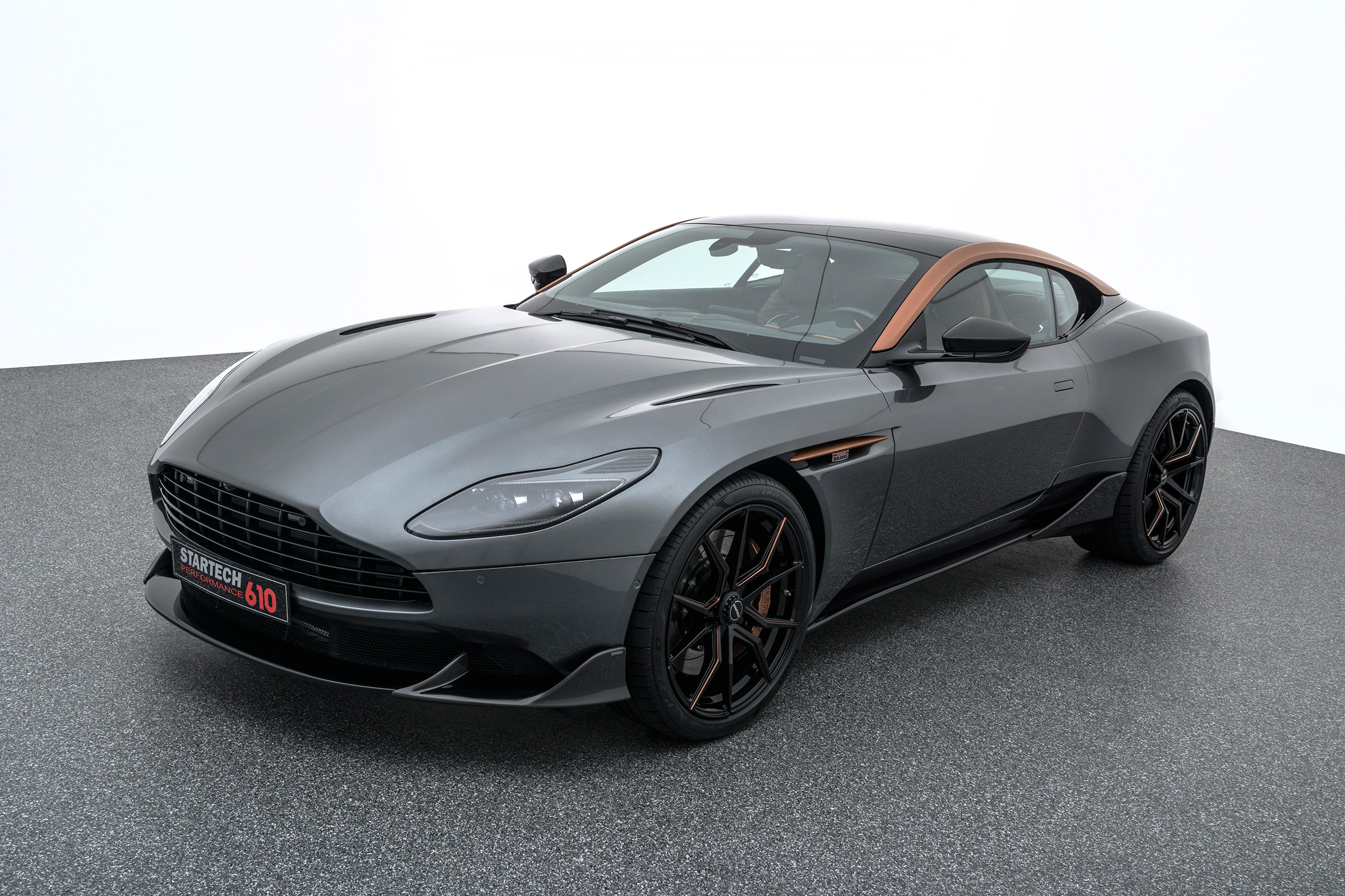 Startech Aston Martin DB11 – front quarter