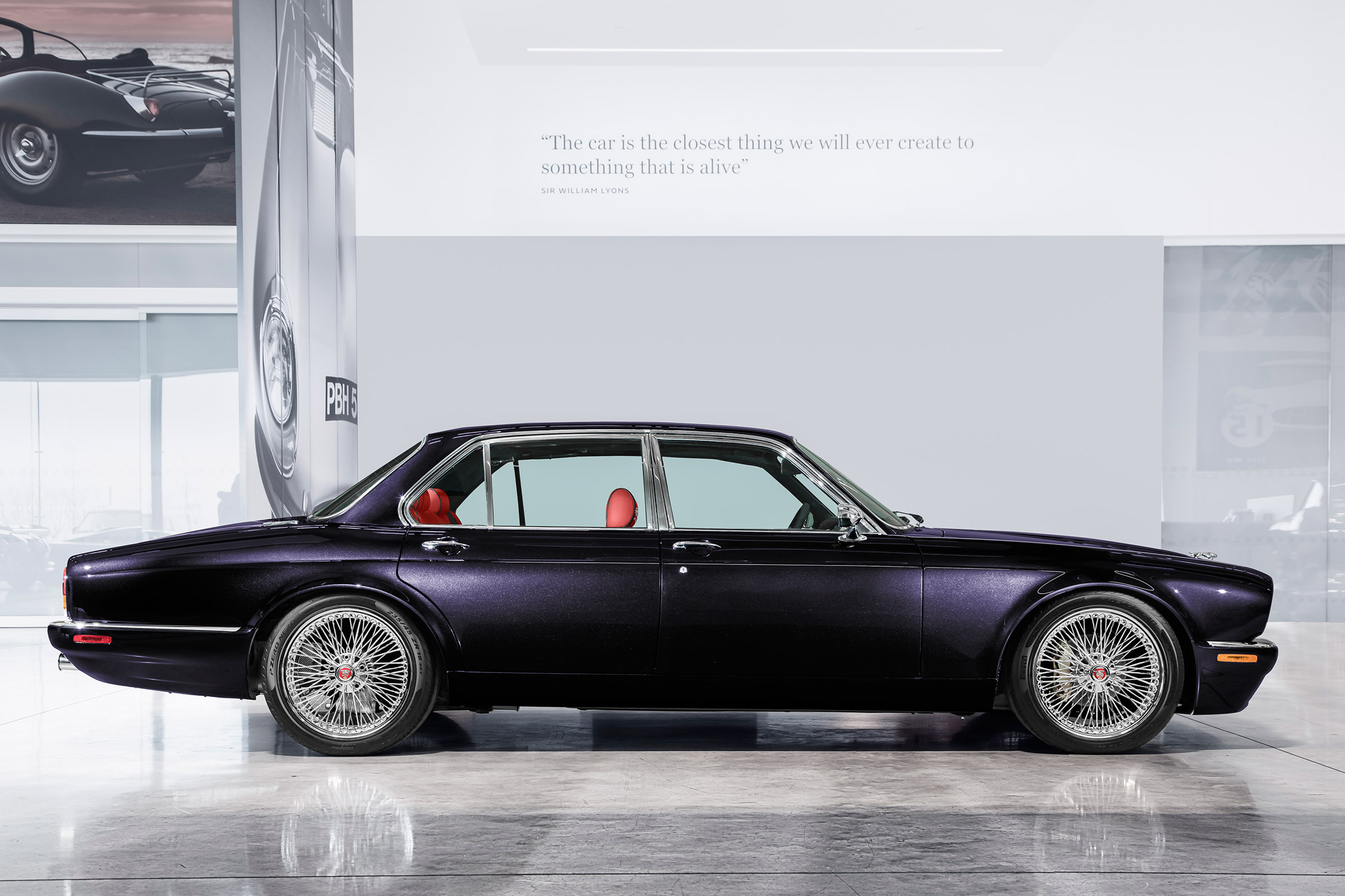 Jag XJ6 by Jag Heritage - profile