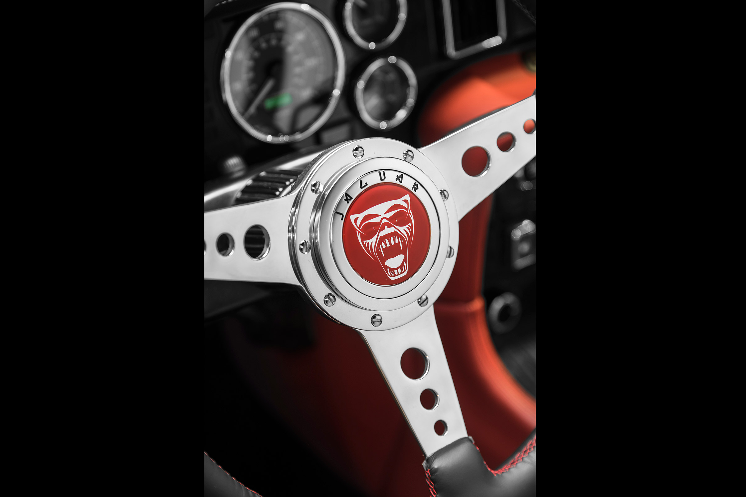 Jag XJ6 by Jag Heritage - wheel