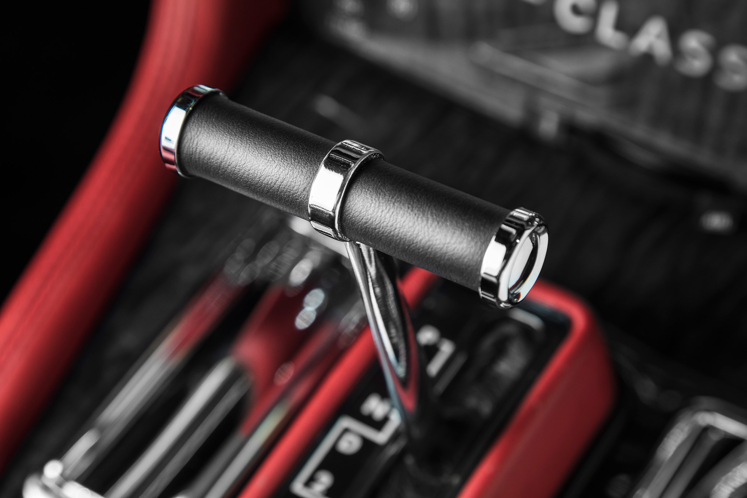 Jag XJ6 by Jag Heritage - gear lever