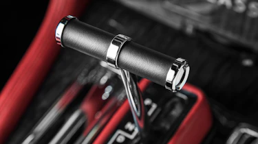 Jag XJ6 by Jag Heritage - gear lever