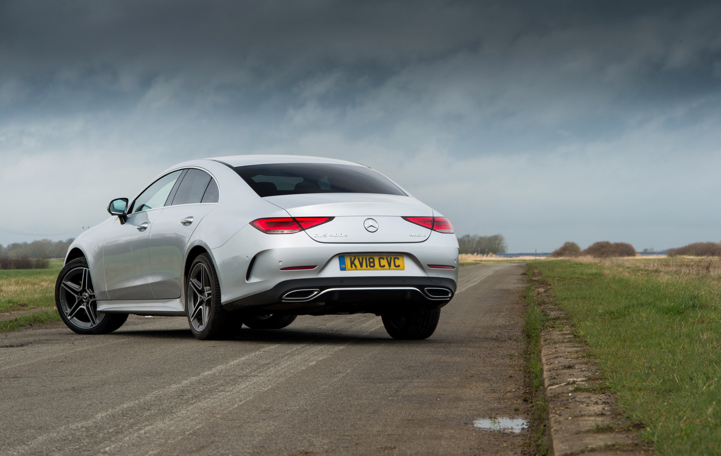 Mercedes-Benz CLS 400d rear three quarters