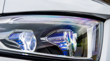 Mercedes-Benz CLS 400d headlight