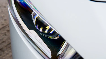 Mercedes-Benz CLS 400d headlight