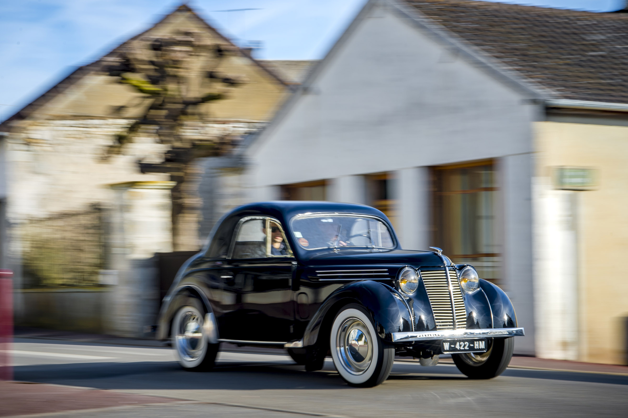 1947 Renault Juvaquatre